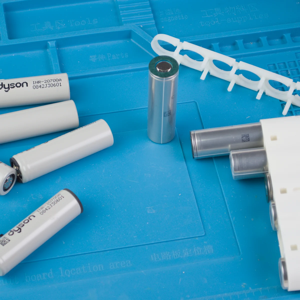 Akuelementide töö ja koostamine G28 Akulabori tööprotsessis